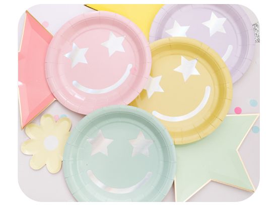 Picture of Big smile paper plates